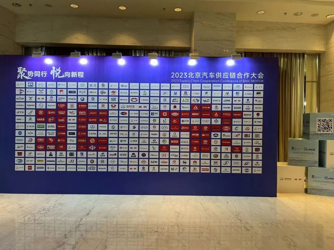 ca99f435df2945aad35f9b21d45adf34